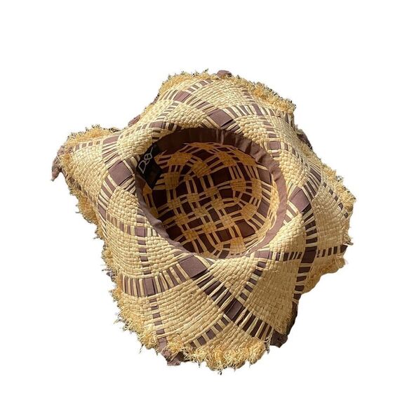 D&Y Straw Woven Lightweight Floppy Sun Hat
Tan Brown One Size - Picture 12 of 13